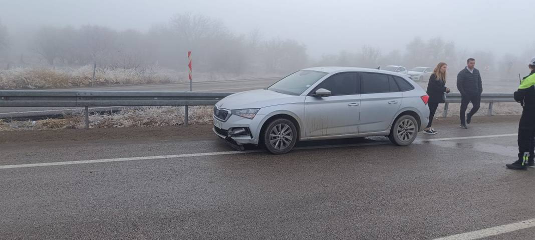 Biri Konya plakalı 7 araç kaza yaptı! Çok sayıda yaralı var 2